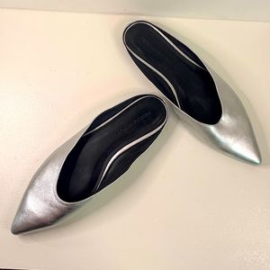 REBECCA MINKOFF RIKKI SILVER POINTED MULE SZ 10
